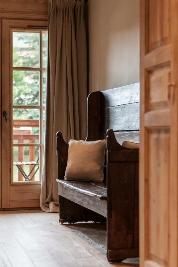 Le Cerf Amoureux Chalet Prive & Spa سالونش المظهر الخارجي الصورة